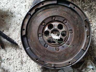 Plivajuci Zamajac za Opel Astra J od 2008. do 2014. god.