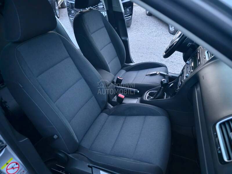 Volkswagen Golf 6 1.4 TSI STYLE