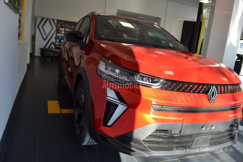 Renault Captur TECHNO 1.3 TCE AUT