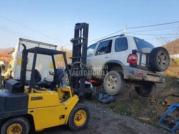 Kia Sportage - kompletan auto u delovima