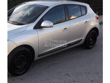 levi retrovizor/siva boja za Renault Megane od 2008. do 2016. god.