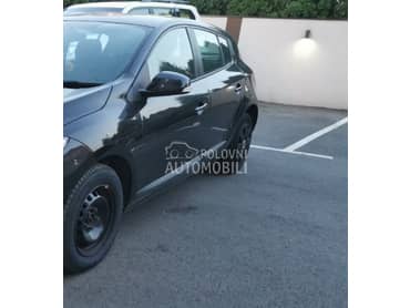 levi retrovizor/crna boja za Renault Megane od 2008. do 2016. god.