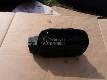 Poklopac rezervoara za Citroen C5 od 2008. do 2019. god.