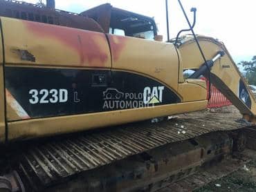 Cat 323 d