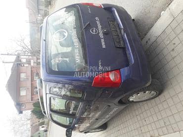 Gepek vrata za Opel Agila