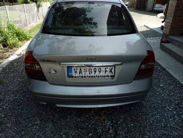 gepek vrata za Daewoo Nubira od 1998. do 2004. god.