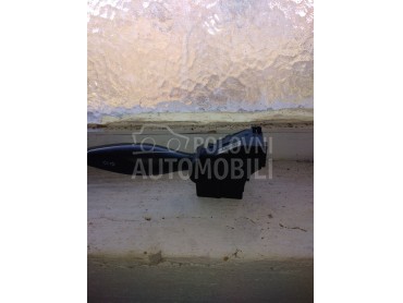 Rucica migavaca za Ford Focus od 1998. do 2004. god.