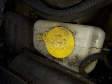 Posuda za brisace za Opel Corsa C