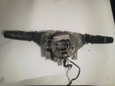 ablender za Nissan Almera Tino od 2002. do 2006. god.