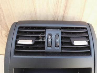 zadnji otvor ventilacije f110 za BMW Serija 5