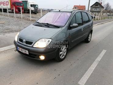 farovi za Renault Scenic od 2000. do 2003. god.