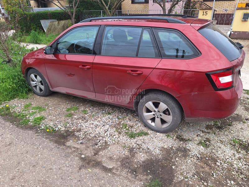 Škoda Fabia 2017. god. -  kompletan auto u delovima