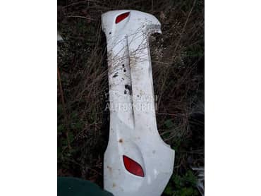 Branik zadnji za Hyundai i30 od 2012. do 2016. god.