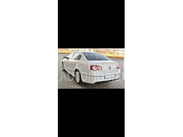 Volkswagen Passat B6 -  kompletan auto u delovima