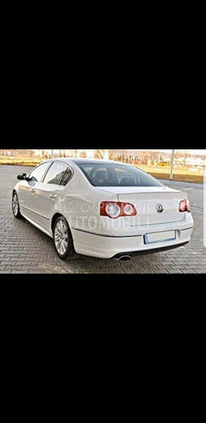 Volkswagen Passat B6 -  kompletan auto u delovima