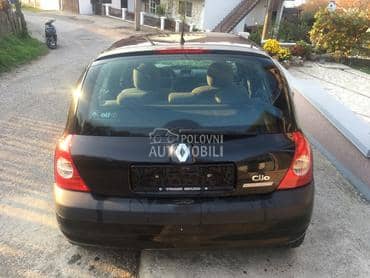 zadnji branik za Renault Clio od 2000. do 2007. god.