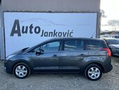 Peugeot 5008 2 0 HDI  PANORAM A