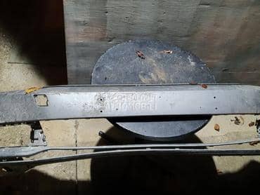 branik za Volkswagen Passat B8