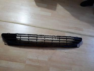 maska branika za Peugeot 307