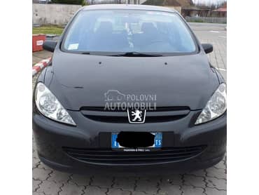 Branik crni za Peugeot 307