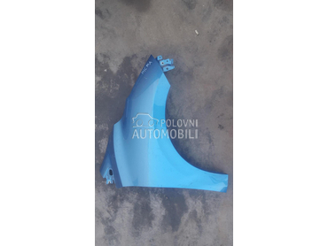 Desno krilo za Nissan Micra