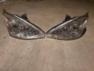 Farovi za Ford Focus za 2004. god.