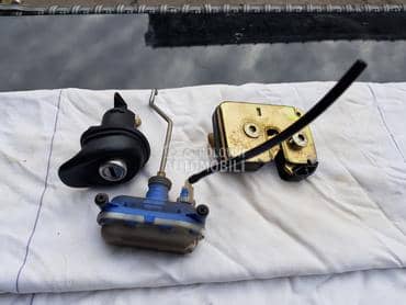 brava gepeka za Seat Cordoba, Ibiza od 1993. do 1999. god.