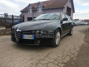 Hauba,Krila,Branici,Farovi za Alfa Romeo 159