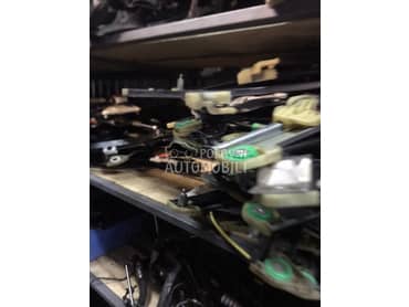 Podizaci stakala za Audi A4 od 2001. do 2007. god.