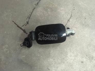 poklopac rezervoara vise boja za Peugeot 508