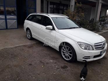 Mercedes Benz C Klasa -  kompletan auto u delovima