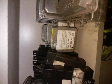 airbag racunar za Volkswagen Golf 4, Passat B5, Passat B5.5