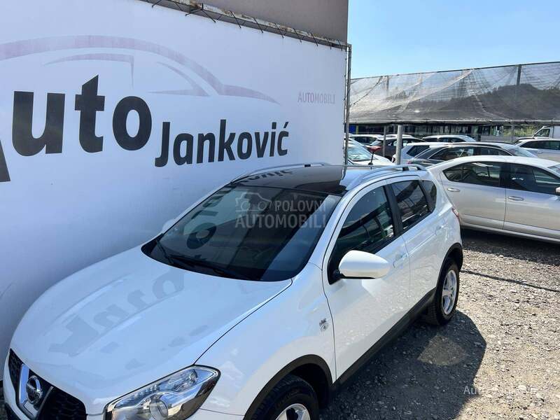 Nissan Qashqai P A N O R A M A