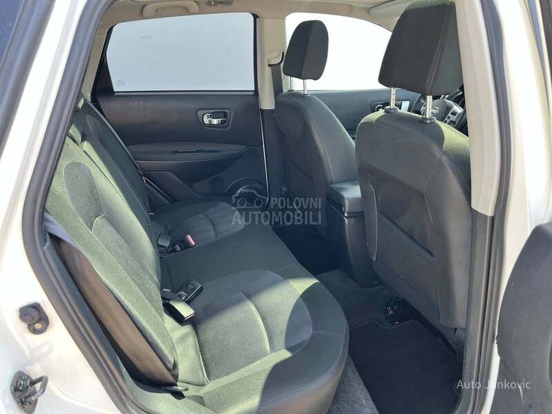 Nissan Qashqai P A N O R A M A