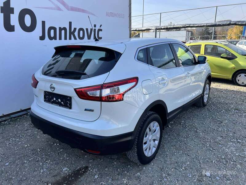 Nissan Qashqai 1.5 DCI