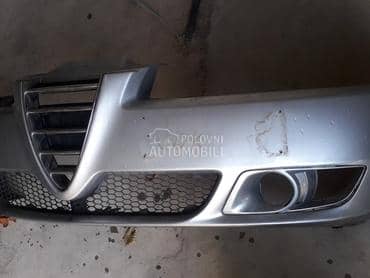 Prednji branik ristajling sivi za Alfa Romeo 147 od 2004. do 2008. god.