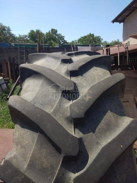 Continental 520/70 R34