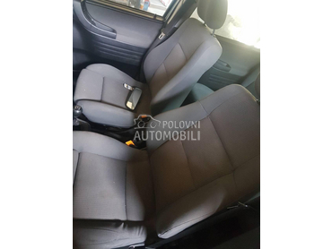 Sedišta Sport za Opel Zafira od 2005. do 2014. god.