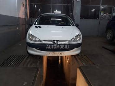 branik prednji pezo 206 za Peugeot 206 od 1998. do 2010. god.