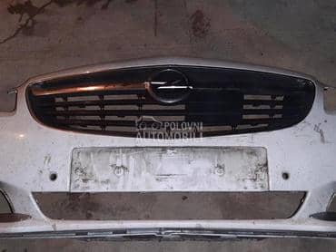 Branik za Opel Insignia od 2013. do 2017. god.