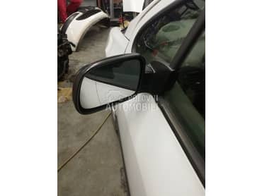 retrovizor za Peugeot 307