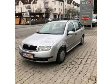Škoda Fabia -  kompletan auto u delovima