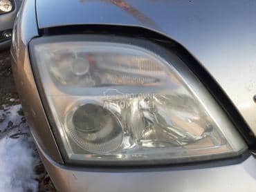 Desni far za Opel Vectra C