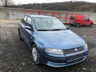 Fiat Stilo 2002. god. -  kompletan auto u delovima