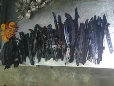 Klizac lanca Aprilia Leonardo