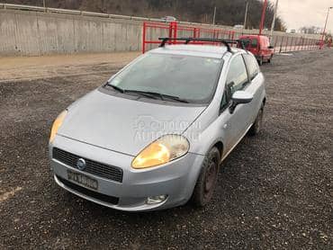 Fiat Grande Punto 2008. god. -  kompletan auto u delovima