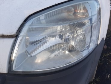 Levi far za Citroen Berlingo