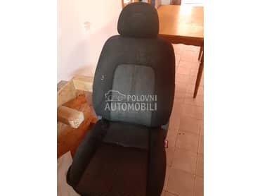Sedišta za Peugeot 407