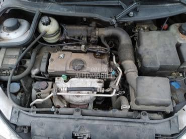 Motor 1.4 benzin za Peugeot 206 za 2004. god.