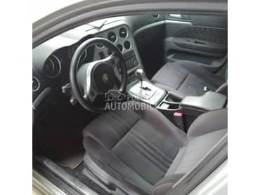 Delovi za Alfa Romeo 159